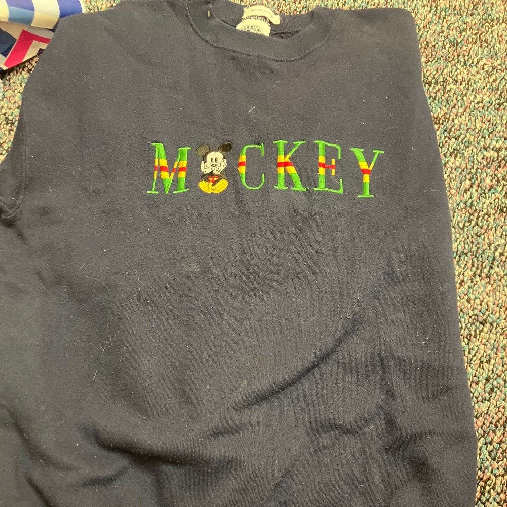 Adorable Mickey Mouse sweatshirt in navy blue